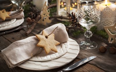 How to Add Sparkle to Your Christmas Dining Table